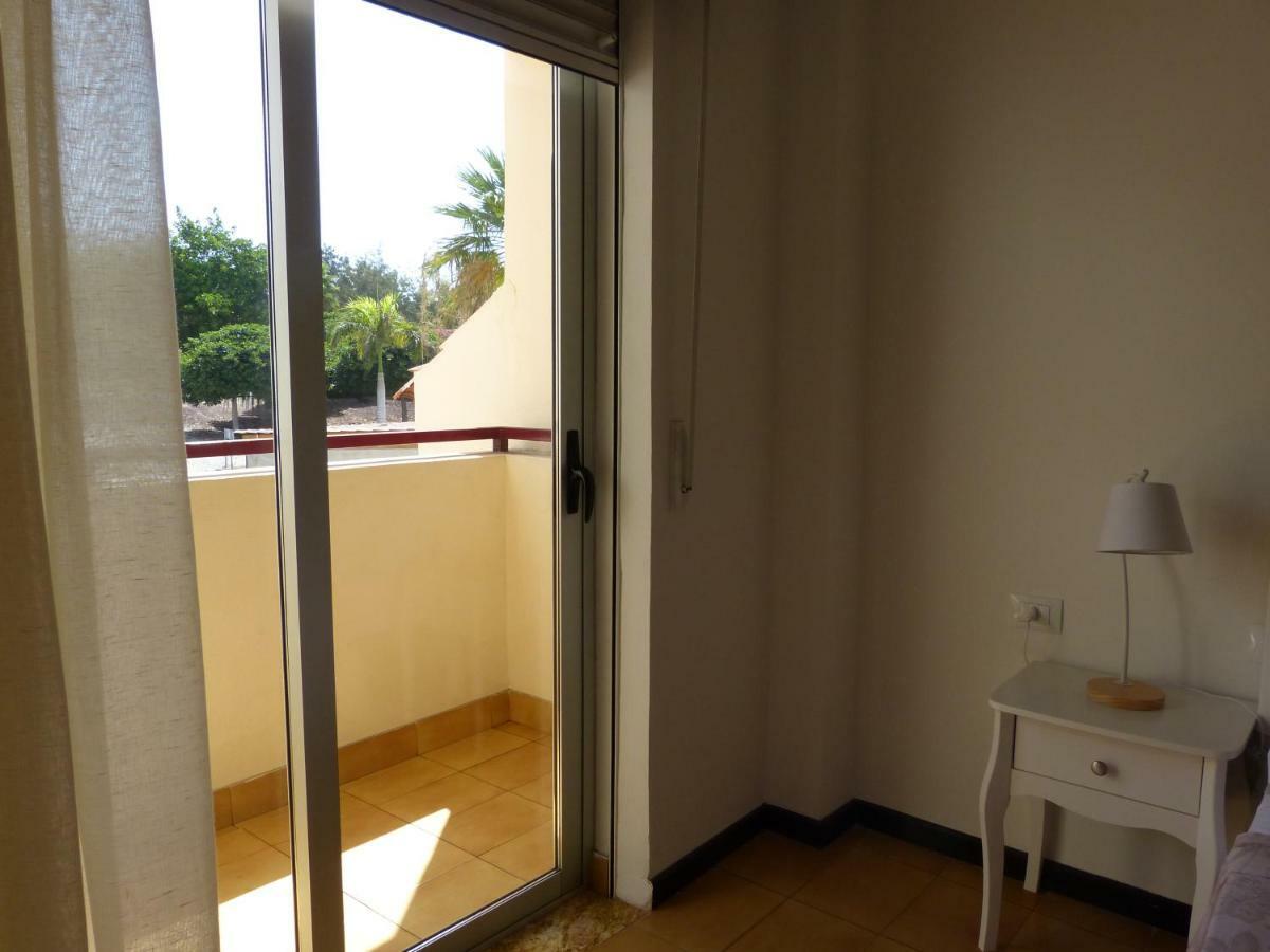 Suncanarias Apartamento La Chocita Arona  Exterior photo